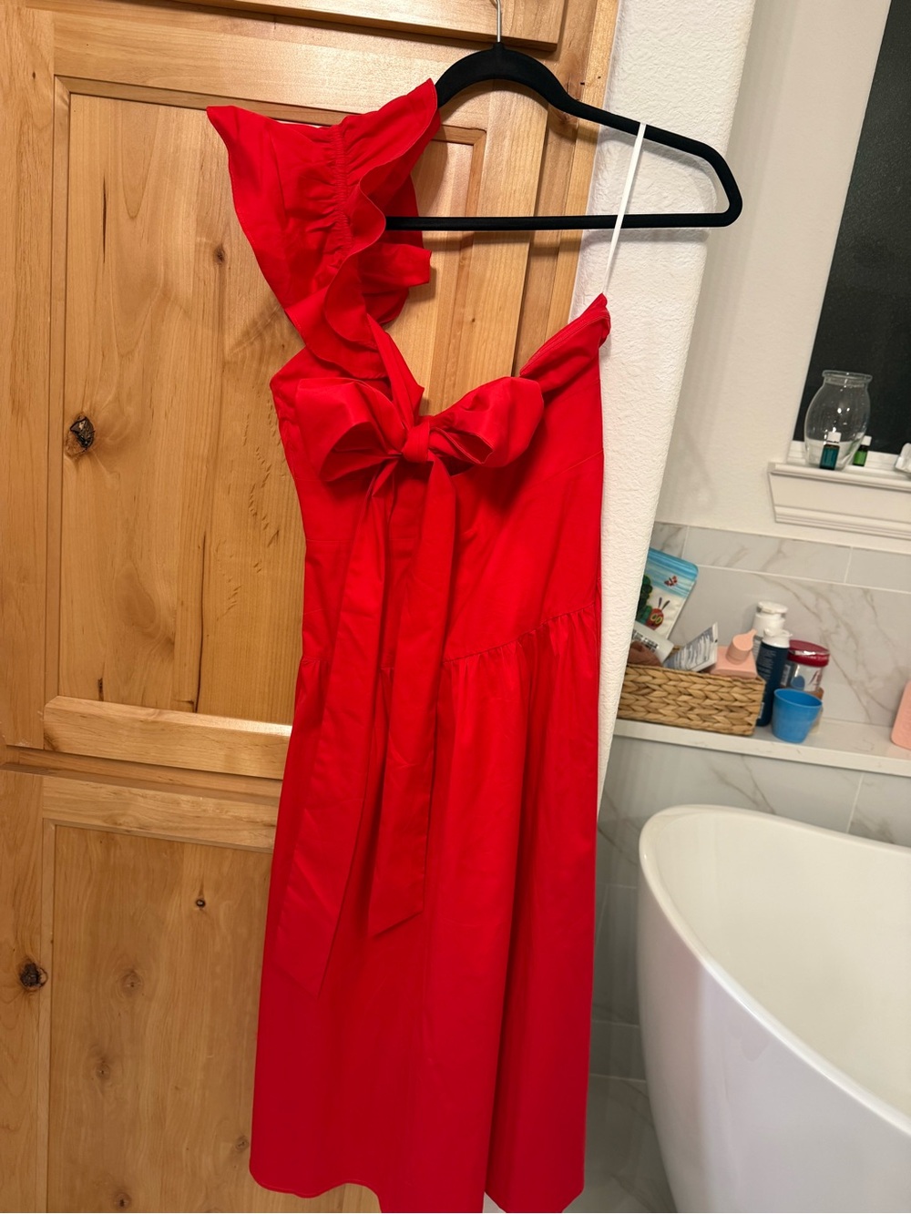 Hello Molly VIBRANT RENDEZVOUS ONE SHOULDER MIDI DRESS RED